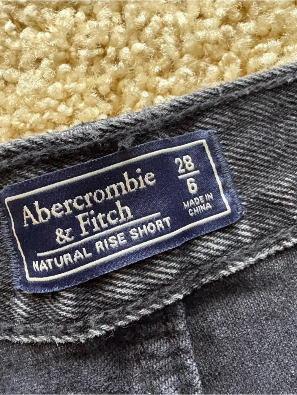 Abercrombie & Fitch Black Denim Button Fly‎ Cutoff Shorts Natural Rise Size 28/6